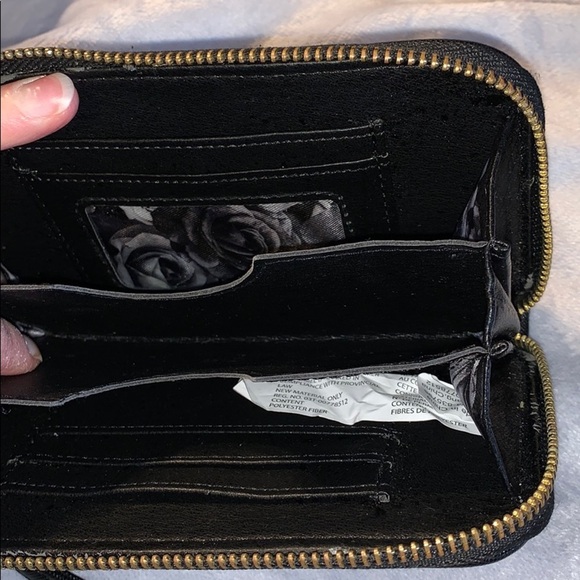 Adrienne Vittadini Studio Wristlet - Black w/Gold - Picture 5 of 7